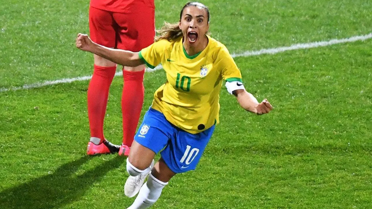 Brasil x Jamaica feminino: onde assistir ao vivo e horário do jogo pela  Copa do Mundo Feminina