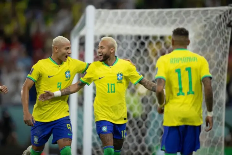 Eliminatórias da Copa do Mundo: seleção brasileira perde para