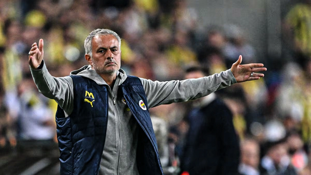 Fenerbahce Istanbul vs Manchester United Prediction
