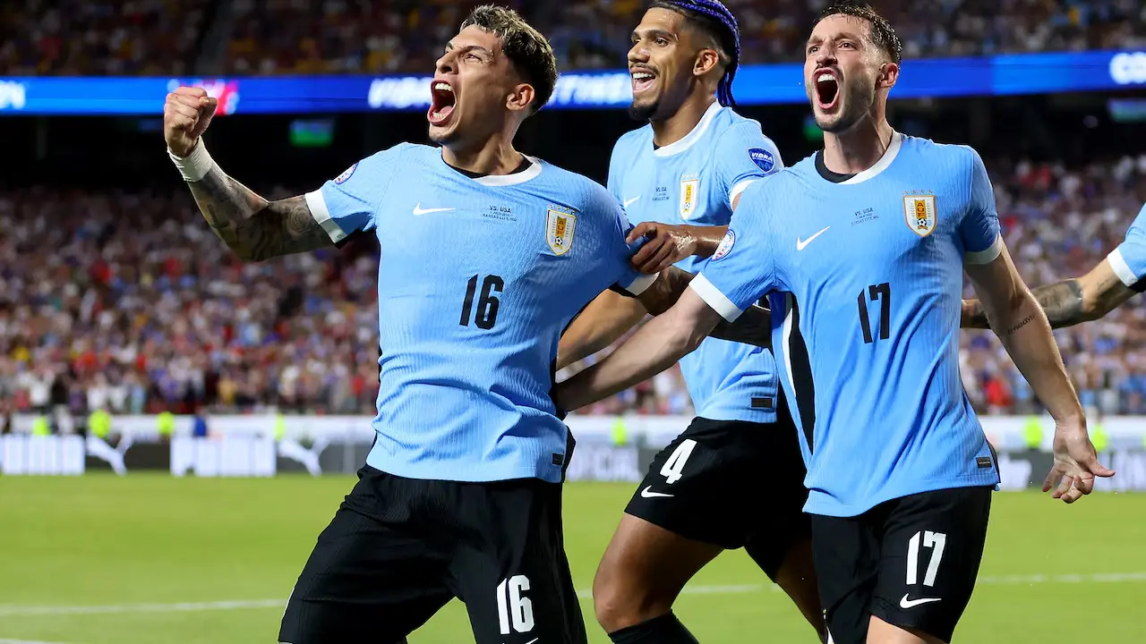 Uruguay celebrate vs the USA