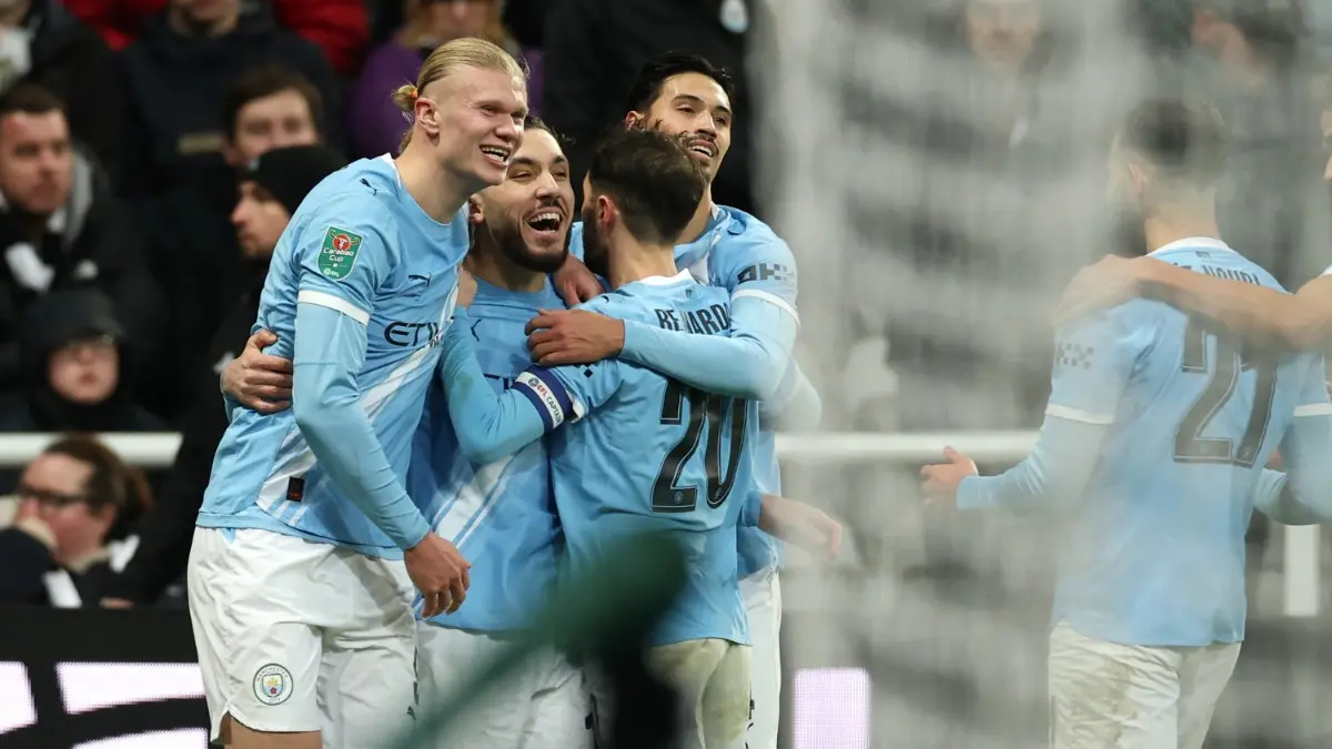 Manchester City - Newcastle : les Gunners attendent les Sky Blues