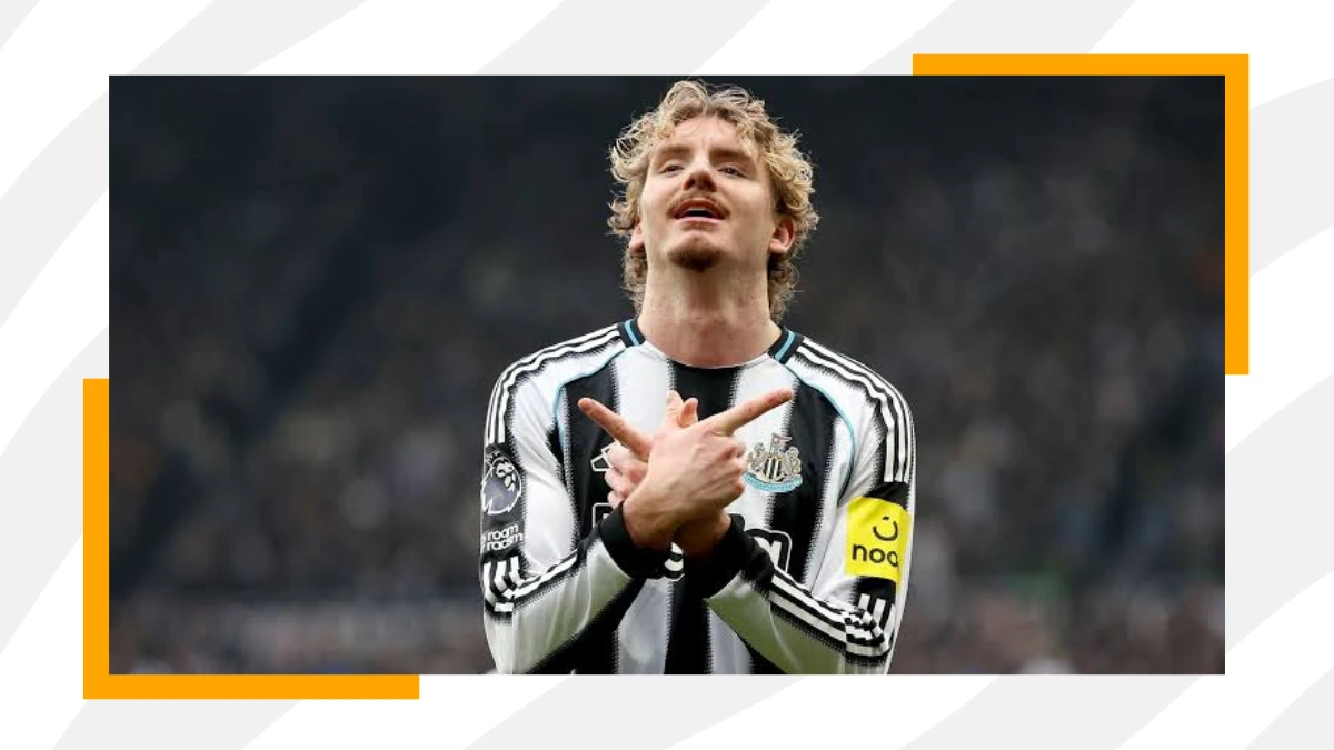 woltemade pulling off his signature celebration