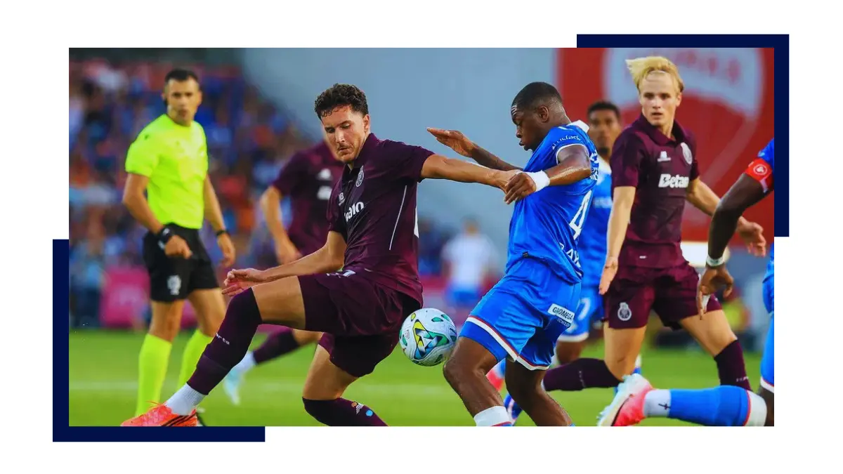 Dragão recebe apresentação dos campeões nacionais em teste com Aston Villa