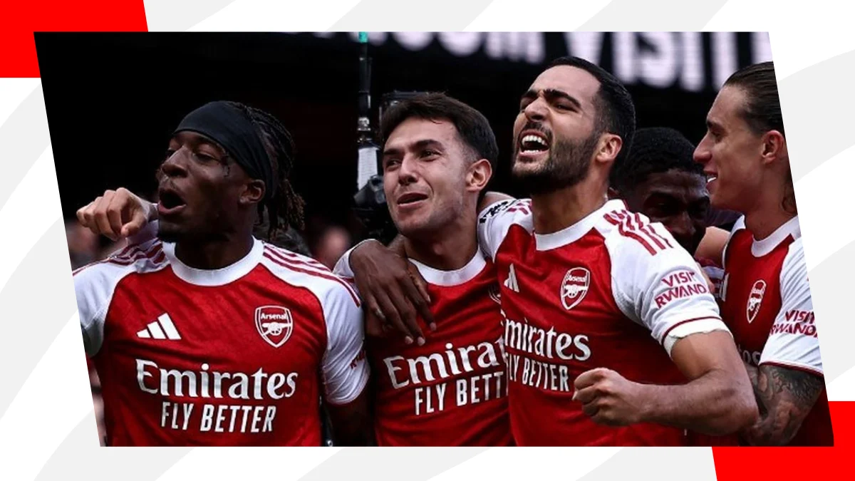 arsenal players celebrating
