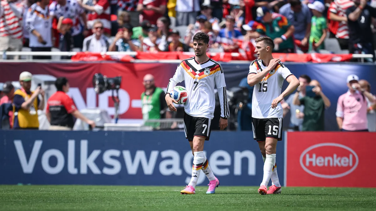 Deutschland startet in WM: Kai Havertz und Jürgen Locadia im Vergleich