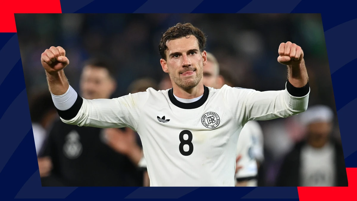 leon goretzka acknowledging the win