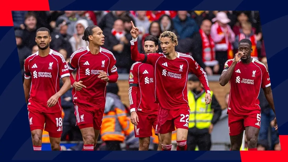 Liverpool players celebrate goal