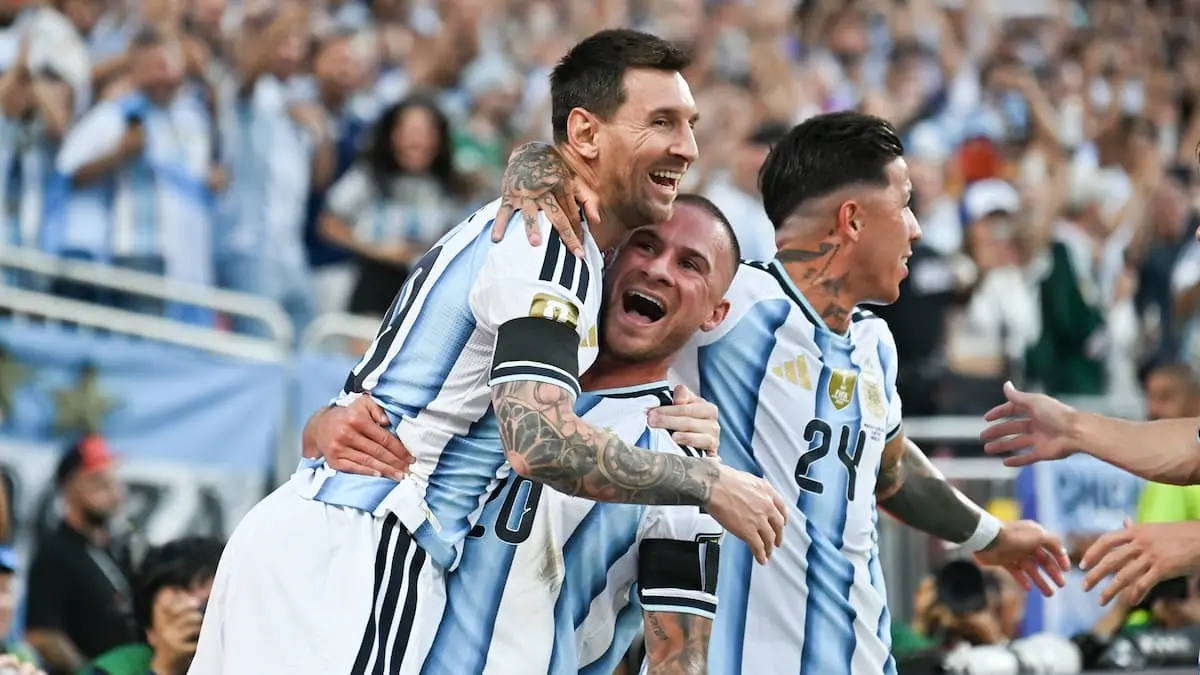 Pronóstico Inglaterra vs Argentina